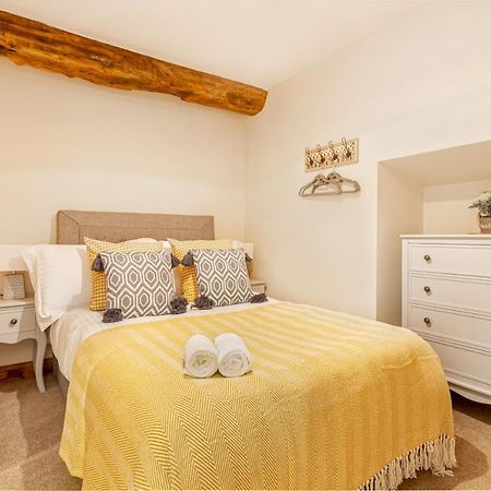 Host & Stay - The Merchant House Apartments เฮริฟอร์ด ภายนอก รูปภาพ