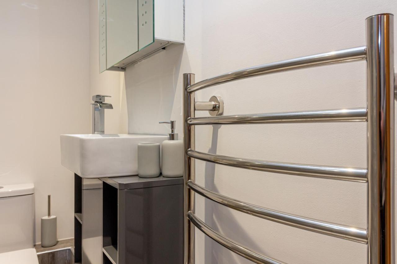 Host & Stay - The Merchant House Apartments เฮริฟอร์ด ภายนอก รูปภาพ