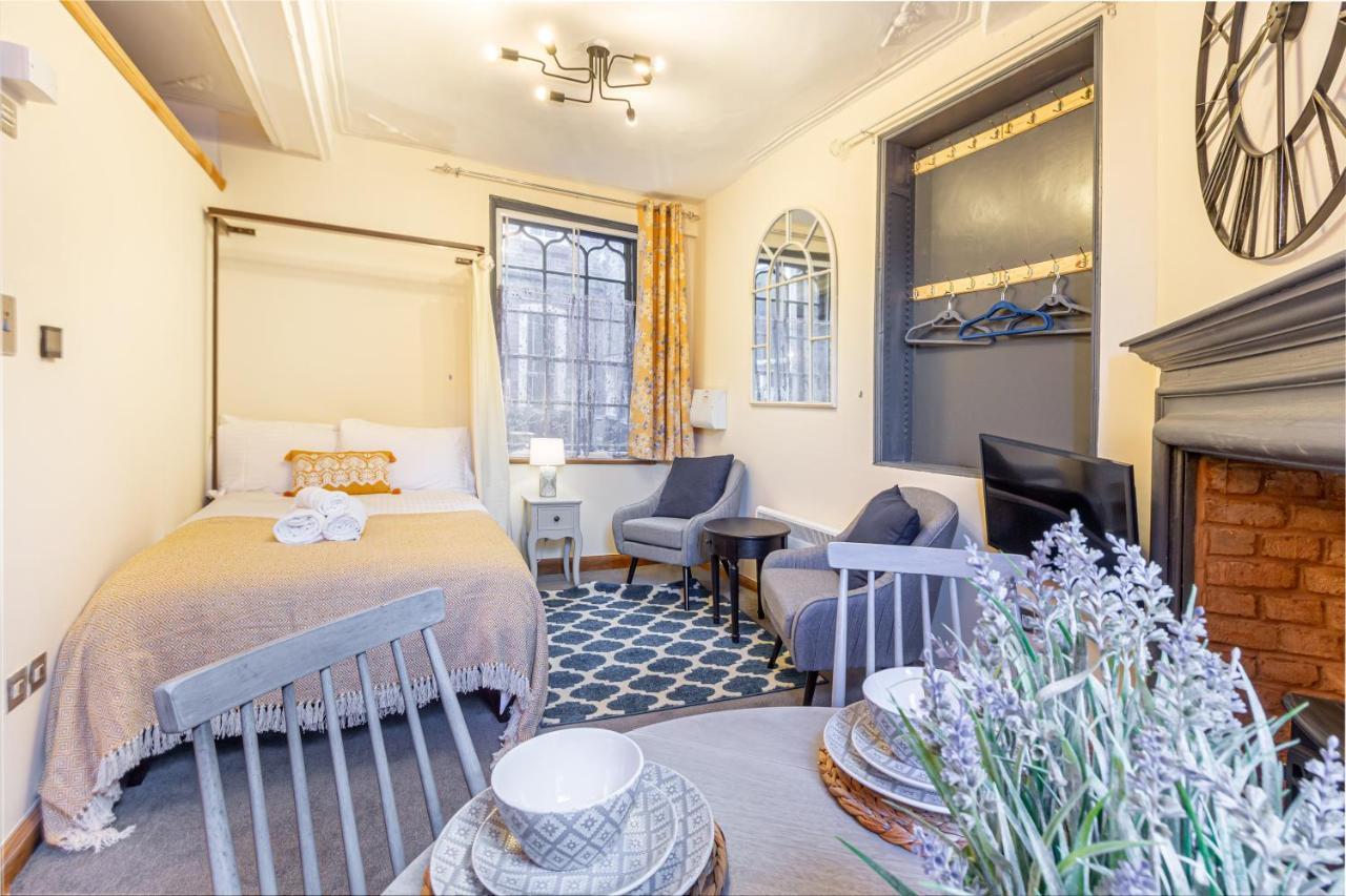 Host & Stay - The Merchant House Apartments เฮริฟอร์ด ภายนอก รูปภาพ