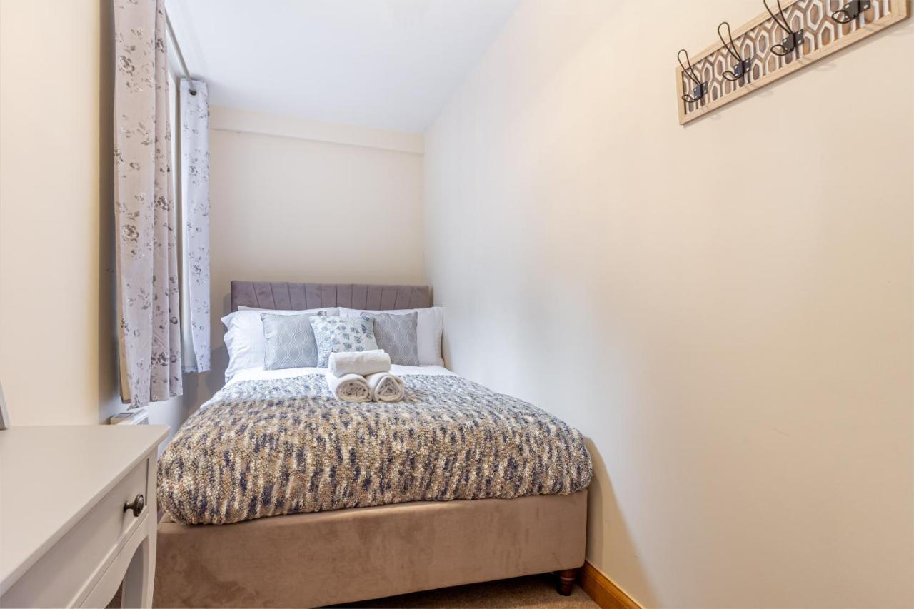 Host & Stay - The Merchant House Apartments เฮริฟอร์ด ภายนอก รูปภาพ
