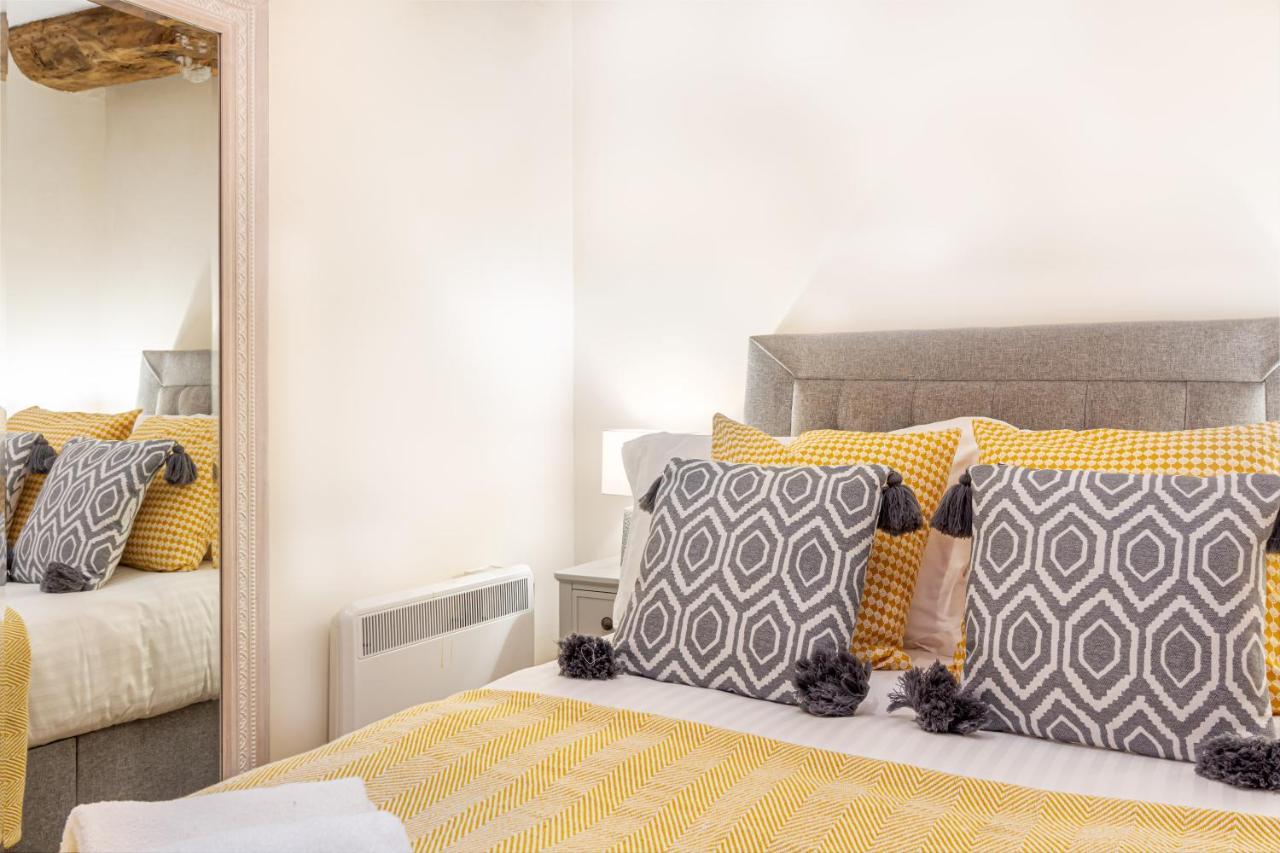 Host & Stay - The Merchant House Apartments เฮริฟอร์ด ภายนอก รูปภาพ